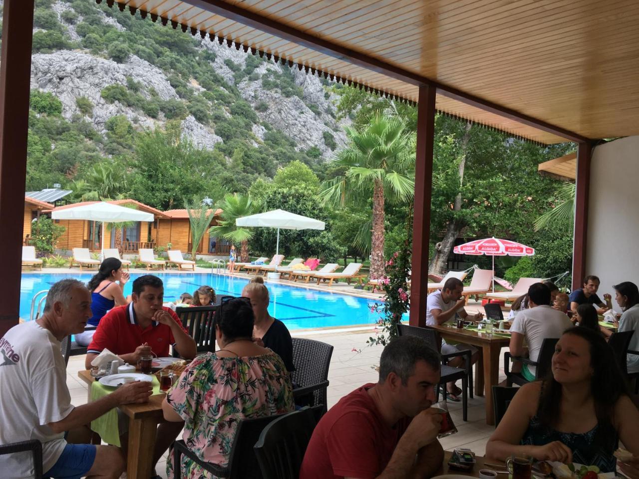 Dolunay Apart Hotel Çıralı Esterno foto