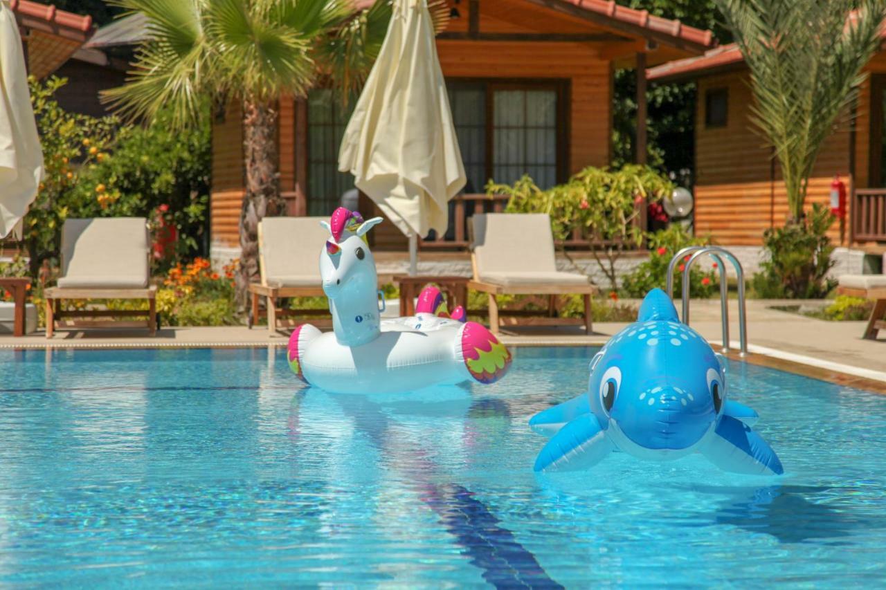 Dolunay Apart Hotel Çıralı Esterno foto